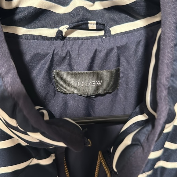 J Crew Large bubble vest - Picture 2 of 3